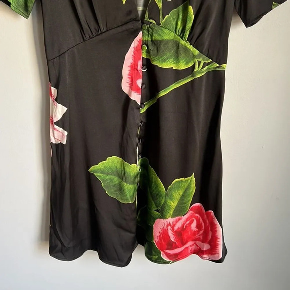 LPA  189 silk Dress in Black Rose - Picture 6 of 14